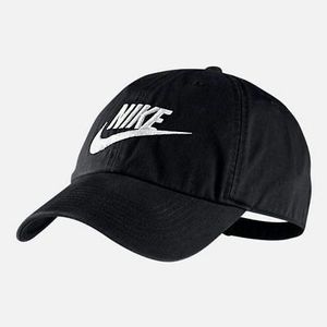 Meet your Posher, Devin